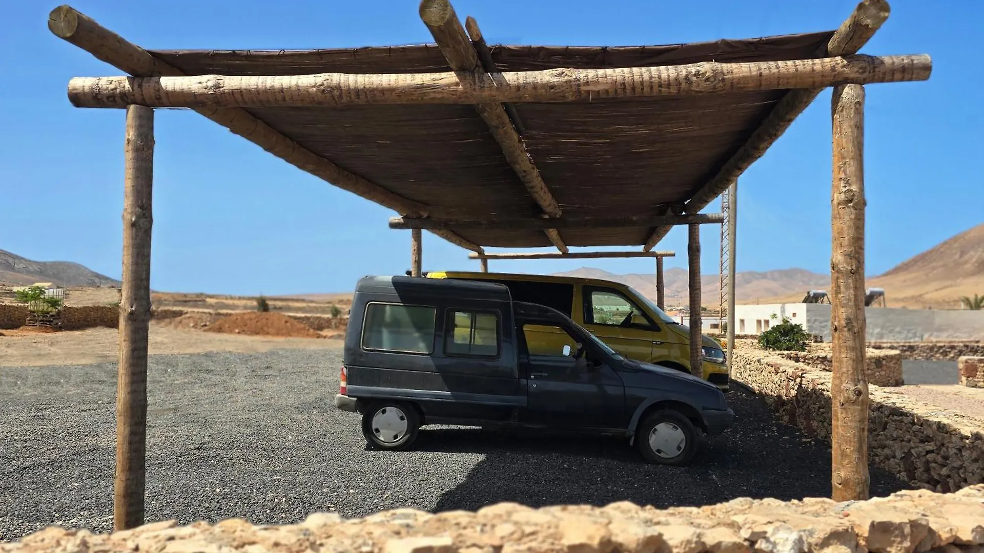 La Montaneta Tefia Suites 0*,