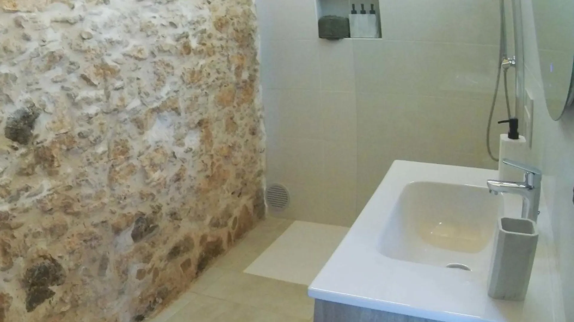 La Montaneta Tefia Suites
